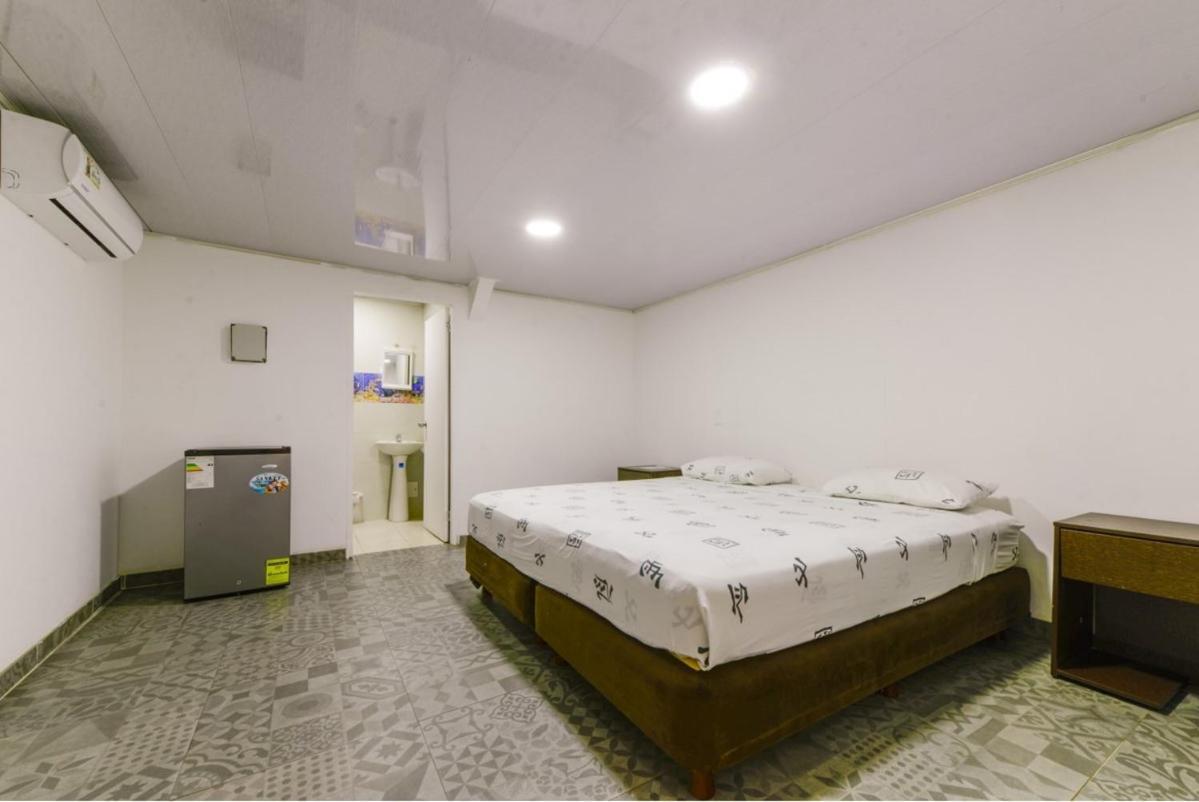 Hotel Continental Sai Сан-Андрес Экстерьер фото